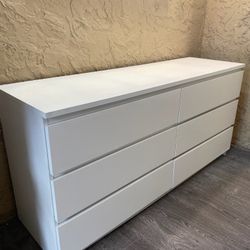 White Ikea Malm 6 Drawer Dresser - Local Delivery for a Fee - See My Items 