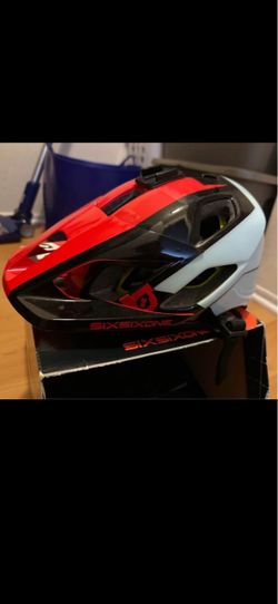 SixSixOne (661) mountain bike helmet