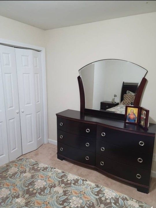 Bedroom Set