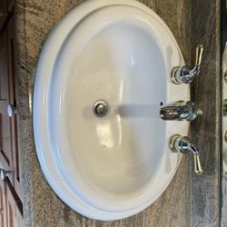 Sink With Faucets 