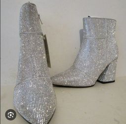 Cody R Silver Rhinestone Ankle Boots Size 5M