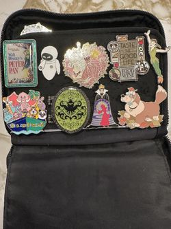 Disneyland Pins