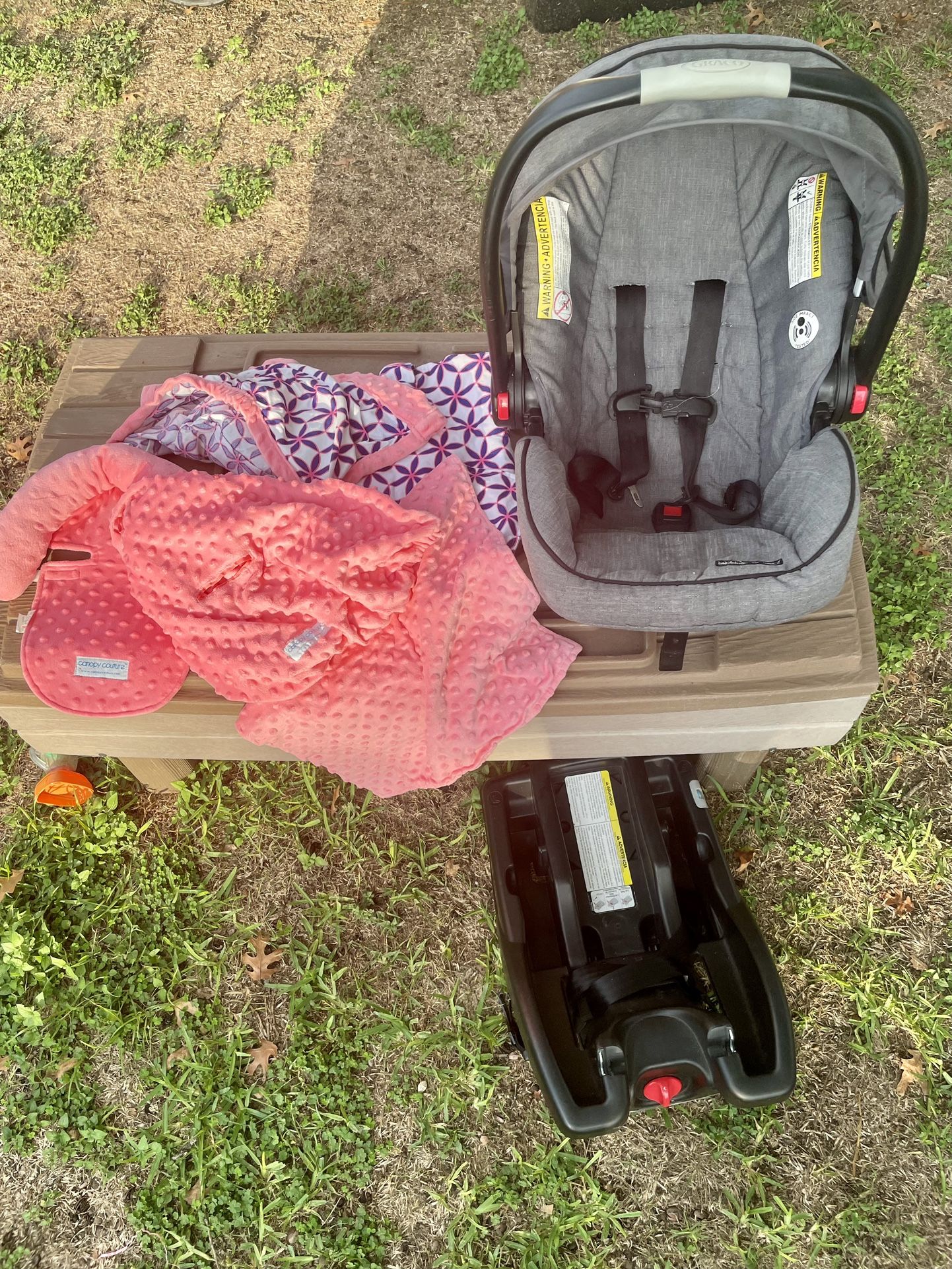 Graco Infant Car seat with Base