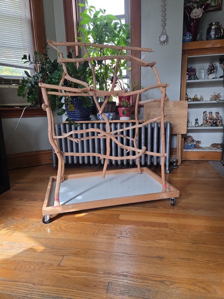 Parrot Perch (Natural Manzanita Wood)