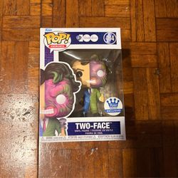 DC Two Face Funko Pop
