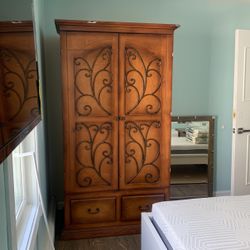 Armoire