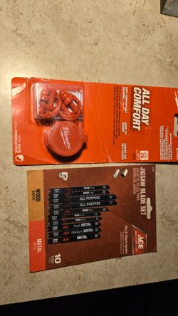 Milwaukee Ear Plugs & ACE Jigsaw Blade Set