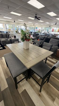 6 PC DINING TABLE