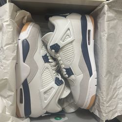 Jordan 4 Sb Navy’s 