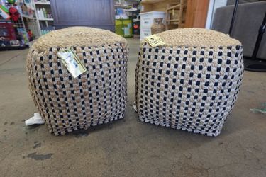 18” Nourison Jute Square Pouf Floor Seat
