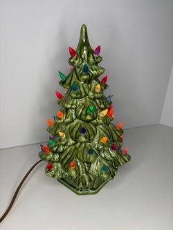 Vintage Holland Mold Light Up Christmas Xmas Ceramic Tree Holiday Decor Display 11” With Base