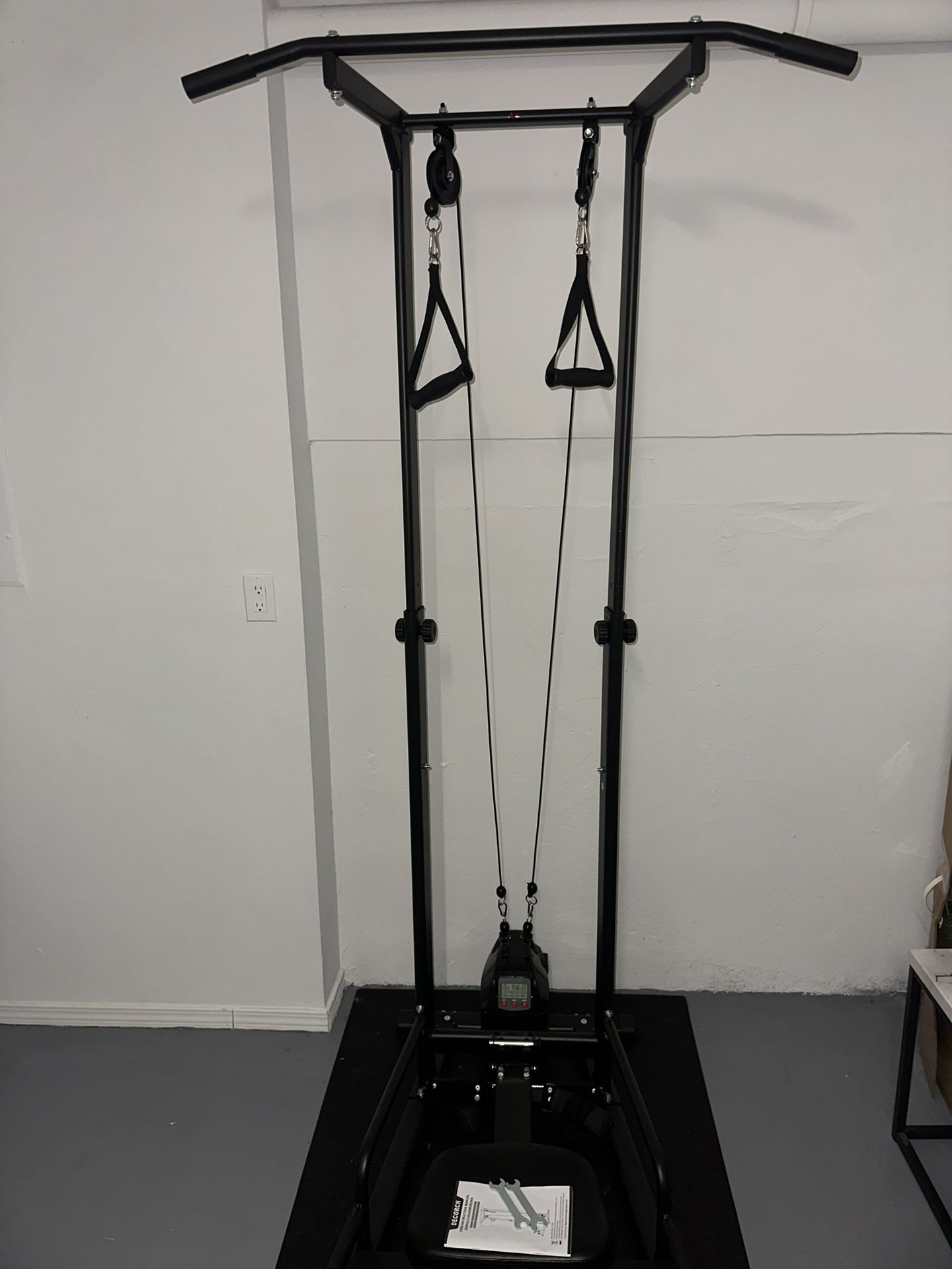 Free Seated Row/Lat pull Down Machine