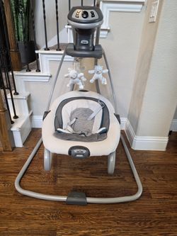 Graco Baby Swing