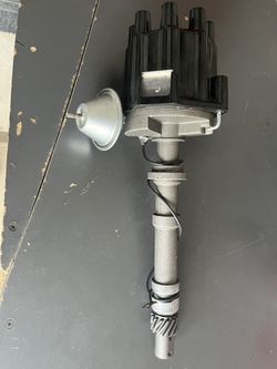 8 Cylinder Engine Distributor