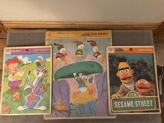 Vintage Puzzles Bugs Bunny, Donald Duck, Sesame Street. 1970’s .