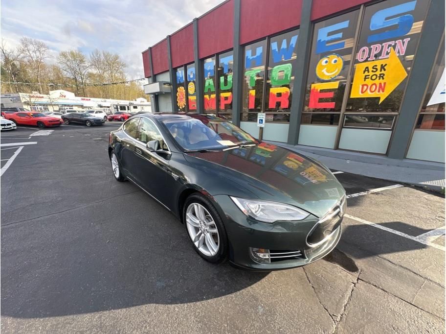 2014 Tesla Model S