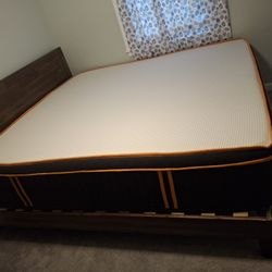 King Size Bed With Bed Frame