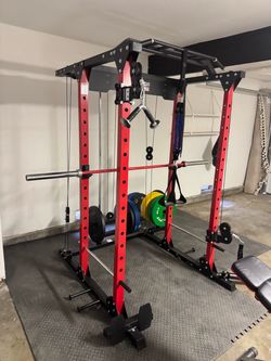I’m selling my rack set with weights and attachments not even 3 months old it comes with 2-45 2-35 2-25 2-15 and it comes with a Olympic bar