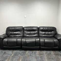 Black Sofa With Recliners