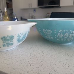 Vintage Pyrex Butterprint Amish Cinderella Mixing Bowls Set of 2 Aqua Blue & White