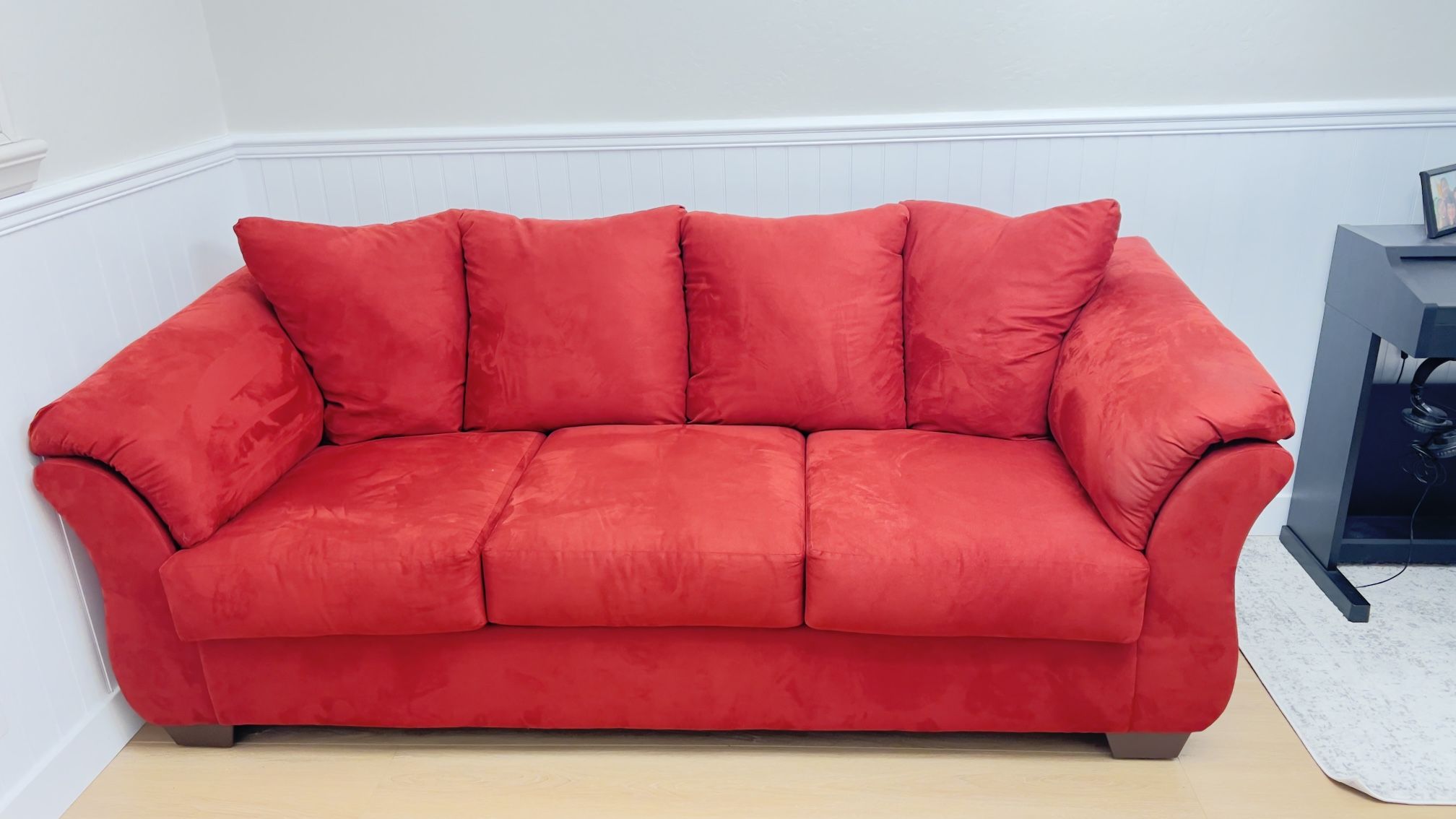 Sofa in excellent condition