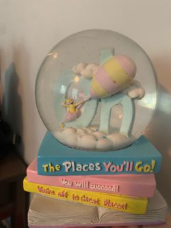 Dr suess snow globe