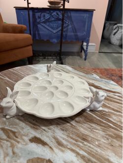 Egg decor