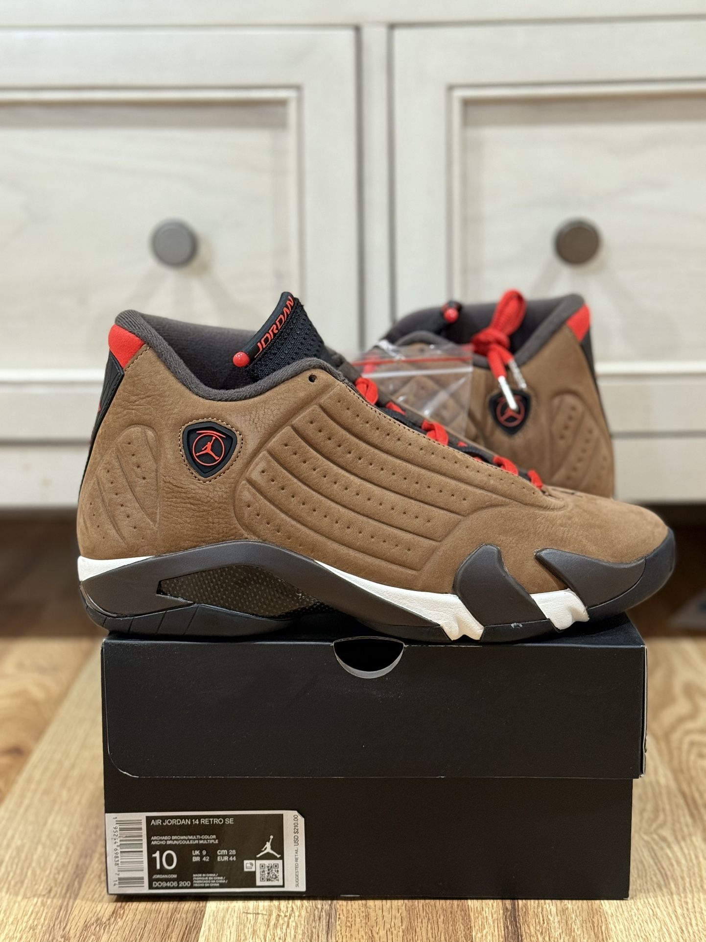 Jordan Retro 14 Sz 10 (2021)