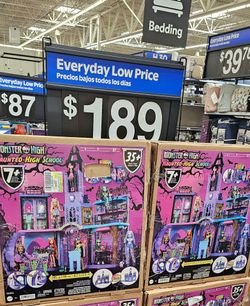 Brand New In Box Never Opened still Factory Sealed Monster High Haunted High School doll house playset... $150