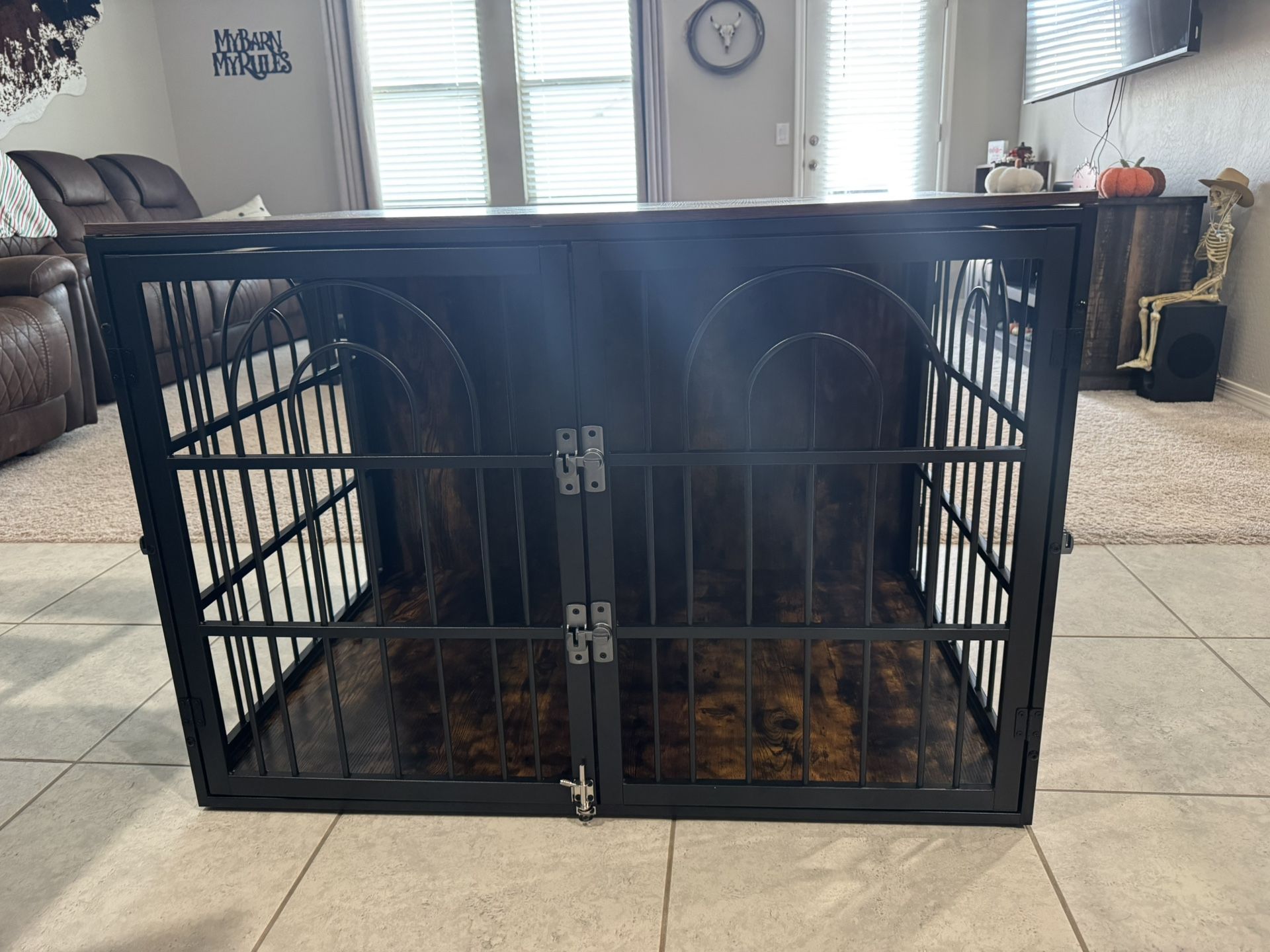 XL Dog Kennel/Crate