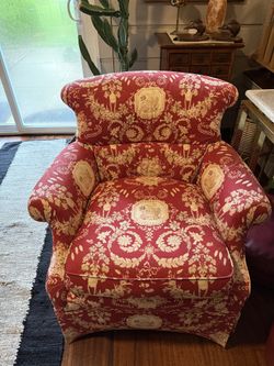 Pair of Sherrill Custom Upholstered Club Chairs – Excellent Condition