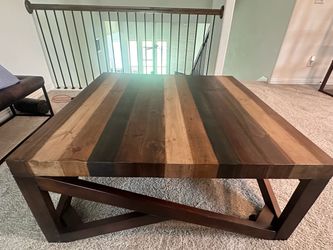 Beautiful Multi-tone Wood Coffee Table – Unused in new condition.