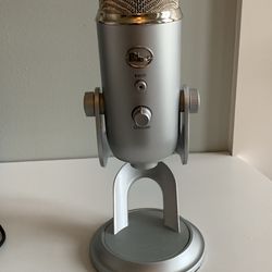 Blue Microphone-silver