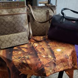 4 Coach purses and 2 Coach Wallets
