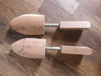 Old time wooden shoe stretchers very nice - Make An Offer!