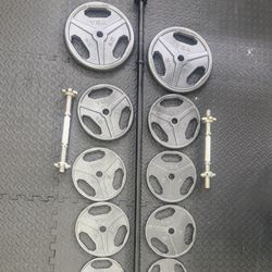 Barbell Weight Lifting  +100lbs weights + Threaded Dumbbell Handles with Collars