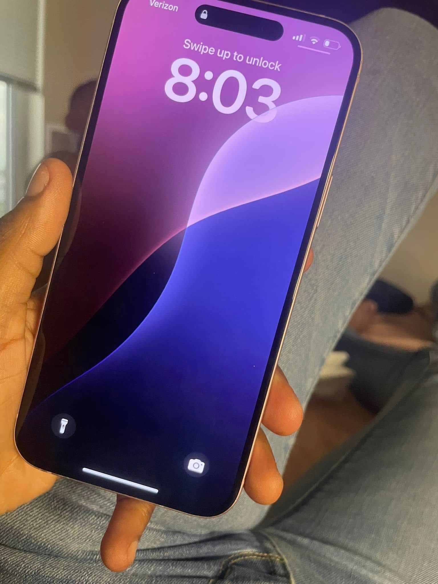 iPhone 15 Plus