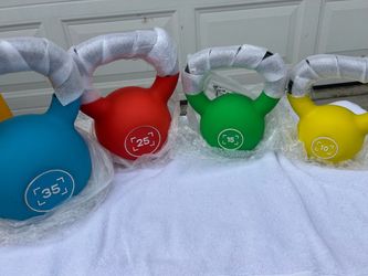 New set of 95 pounds of a smart kettle bells 10 pounder 15 pounder 25 pounder and a 35 pounder