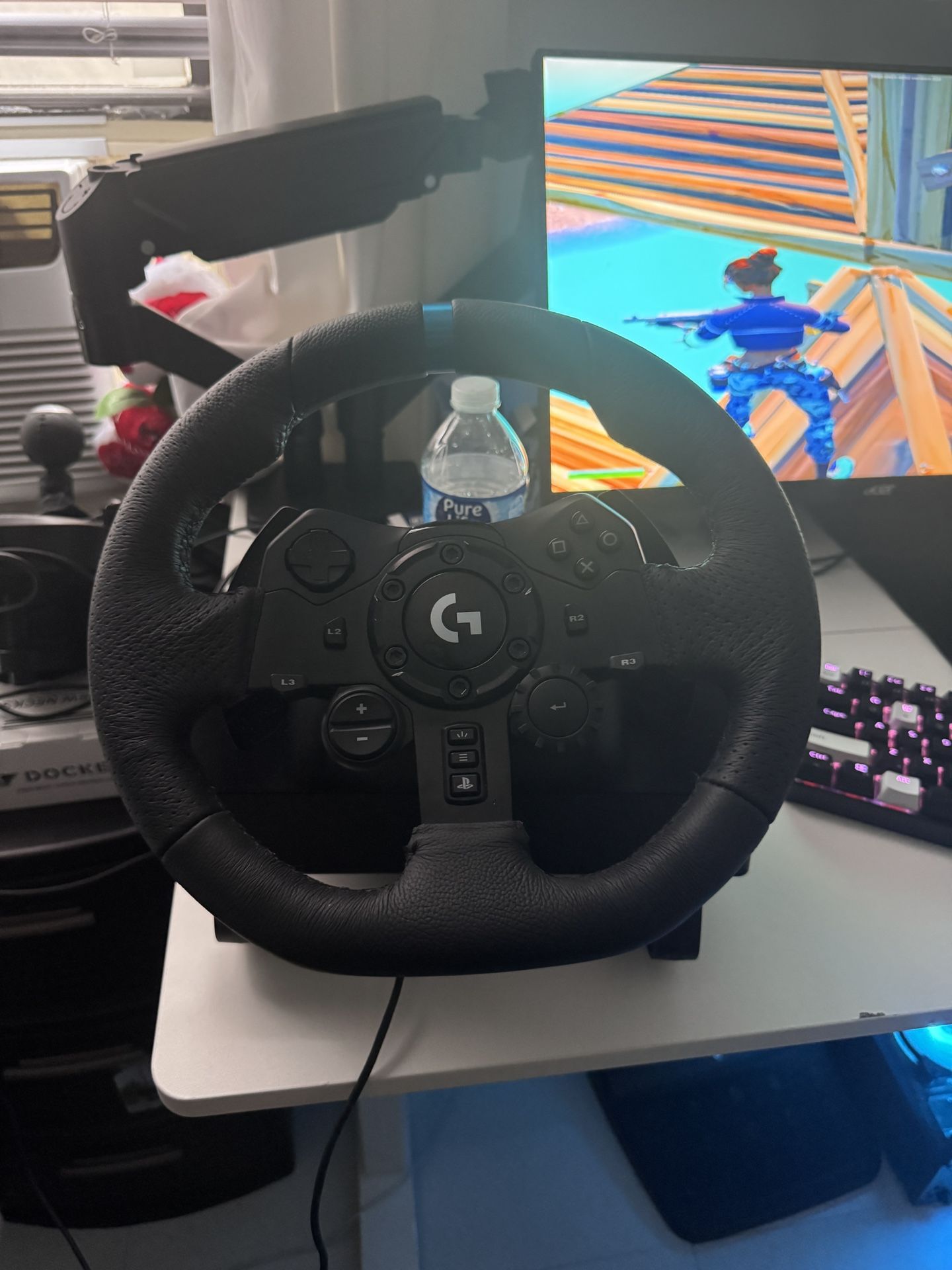 G923 Brand New (negotiable)