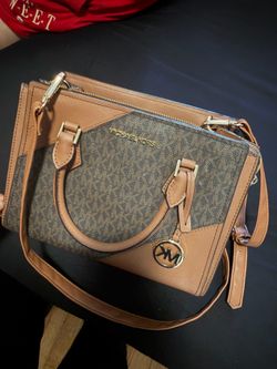 Michael Kors purse