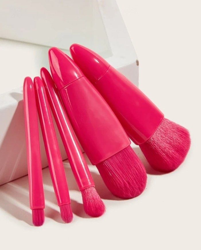 Makeup Brushes Fushia Travel Kit.//