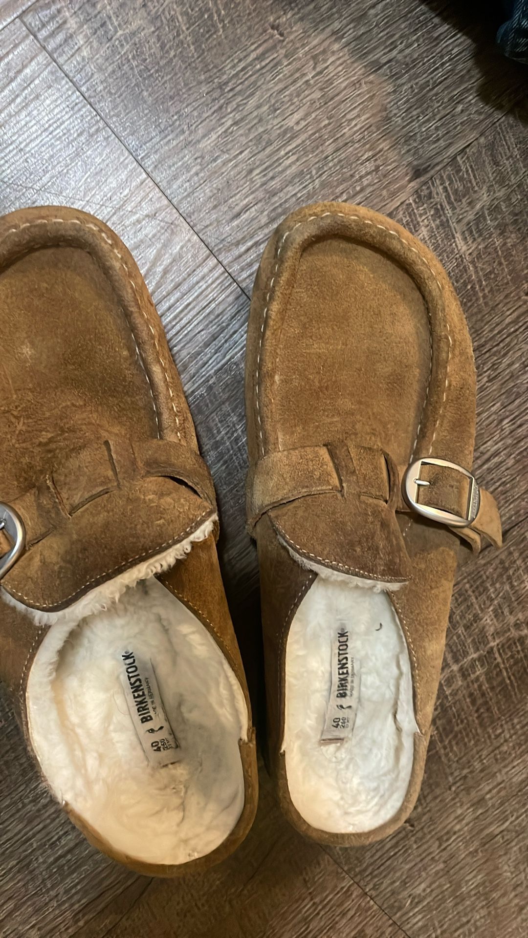 Woman’s Flat Shoes