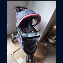 Baby Stroller in person offers Wait until you show up its still available no delivery NE Philly
