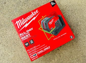Milwaukee 12V Cordless Green 125ft. Cross Line & Plumb Points Laser Level (TOOL ONLY)