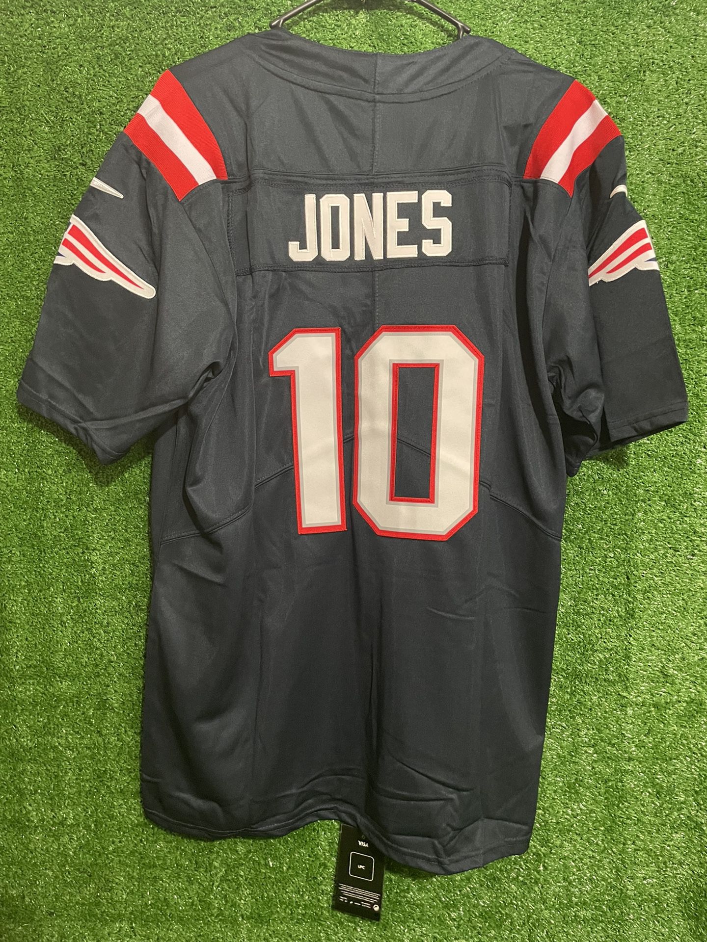 MAC JONES NEW ENGLAND PATRIOTS NIKE JERSEY BRAND NEW WITH TAGS SIZE LARGE