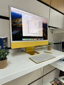 iMac 24 M1 8GB RAM 256GB SSD Gold