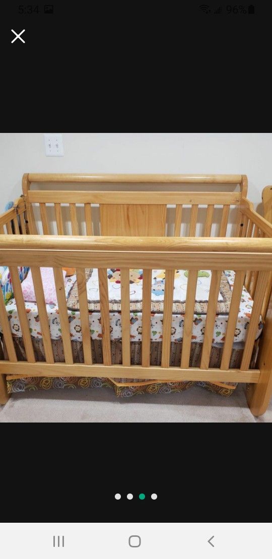 Baby Crib 