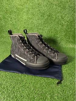 B23 Men's Shoes Size 10 & 10.5