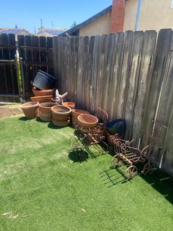 Terra cotta pots,