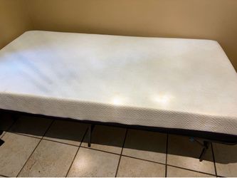 Twin bed with metal frame
